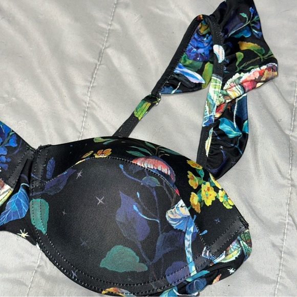 SOLD Women’s L Two Piece Bathing Suit Lunar Moth Mushrooms Padded Ruffle Accents - Picture 5 of 11